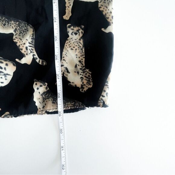 Forever 21 Sleeveless Leopard Tank Black Women's S Lightweight - Picture 7 of 7